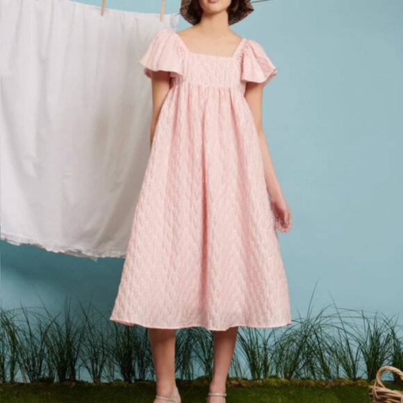 NWT!! Sister Jane puff sleeve jacquard midi dress in powder pink - Picture 1 of 10